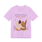 Different Souls Same Vibes Best Friends T-Shirt